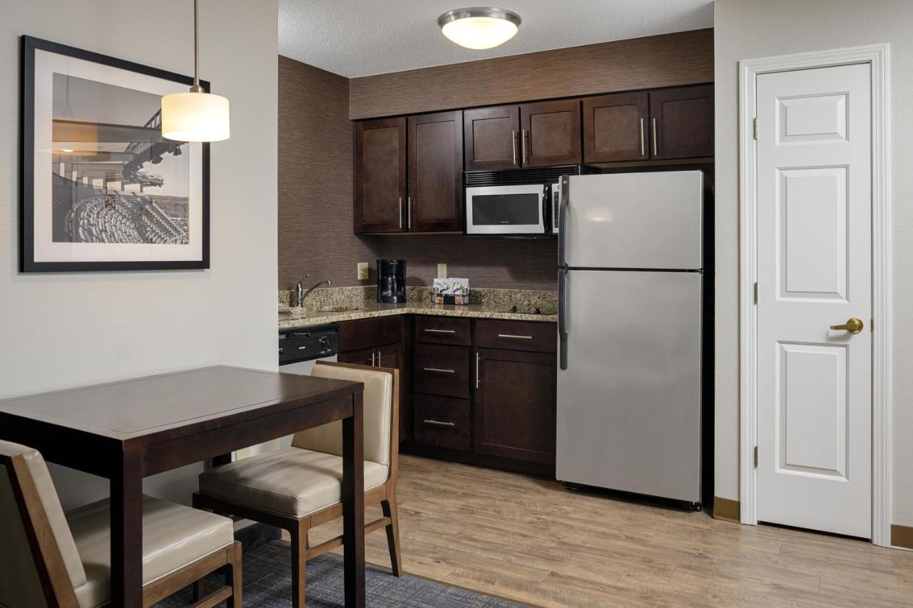 Residence Inn Boston Φόξμπορο Εξωτερικό φωτογραφία