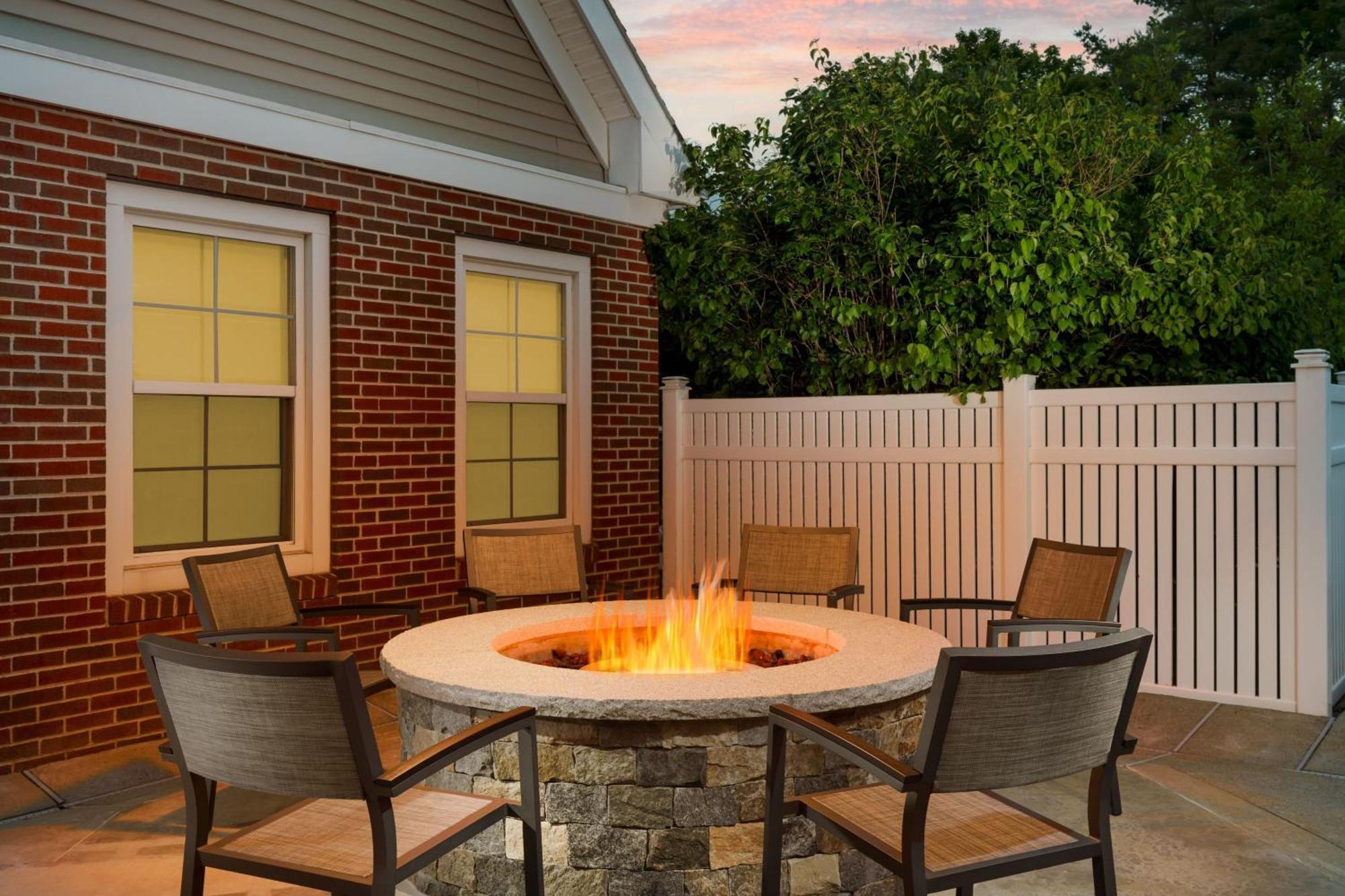 Residence Inn Boston Φόξμπορο Εξωτερικό φωτογραφία