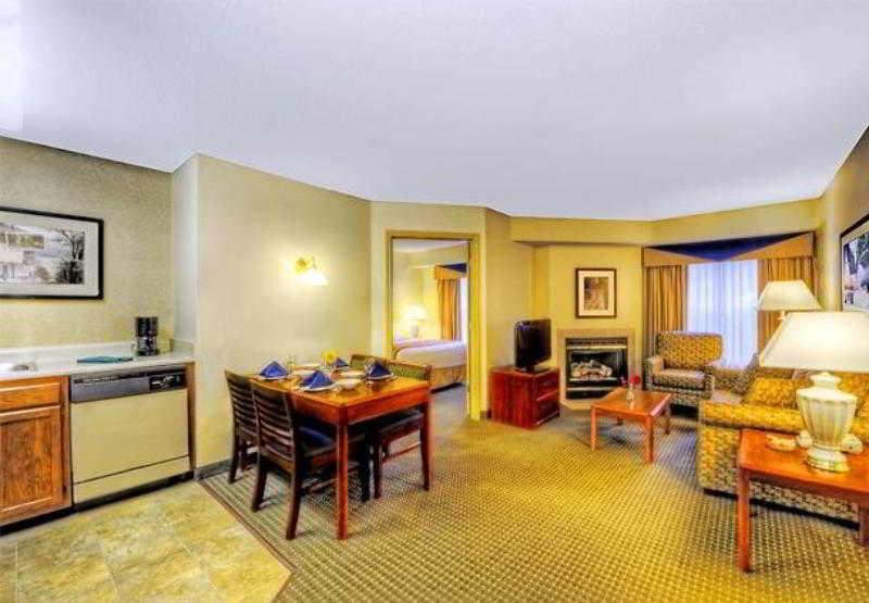 Residence Inn Boston Φόξμπορο Εξωτερικό φωτογραφία