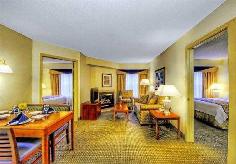 Residence Inn Boston Φόξμπορο Εξωτερικό φωτογραφία
